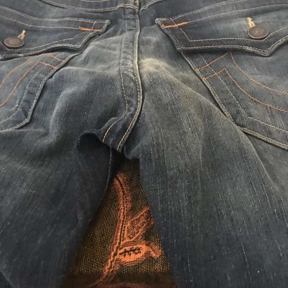 Gently used True Religion Jeans 34 inseam - Picture 3 of 5